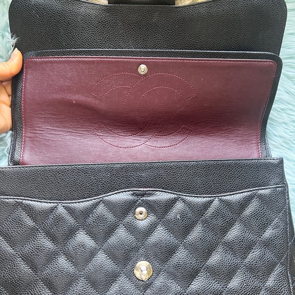 Chanel Classic Jumbo Double Flap Bag - Picture 5 of 5